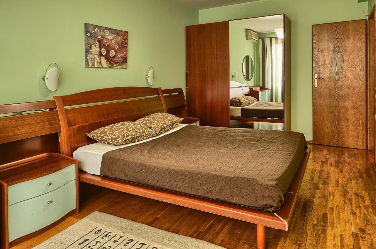 Baratero City II Apartments Sofia Luaran gambar